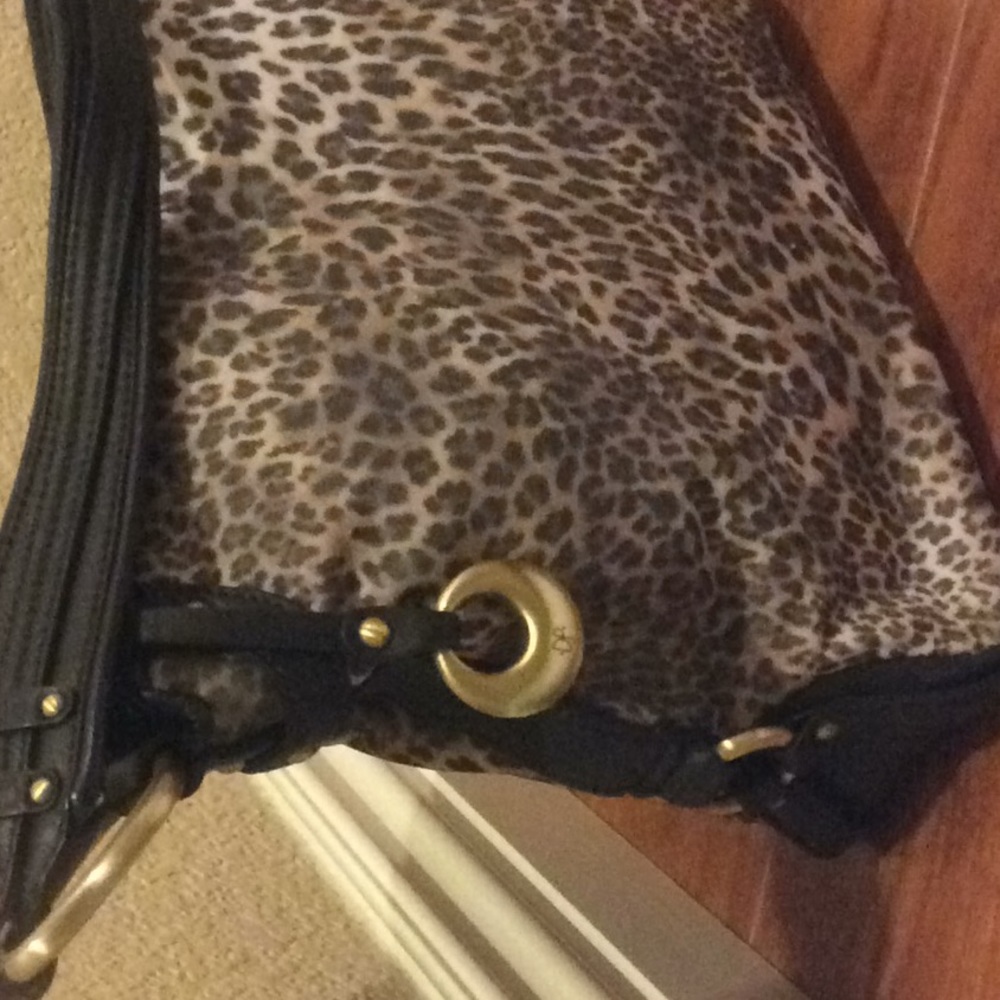 Donald J. Pliner Handbag - Picture 3 of 6